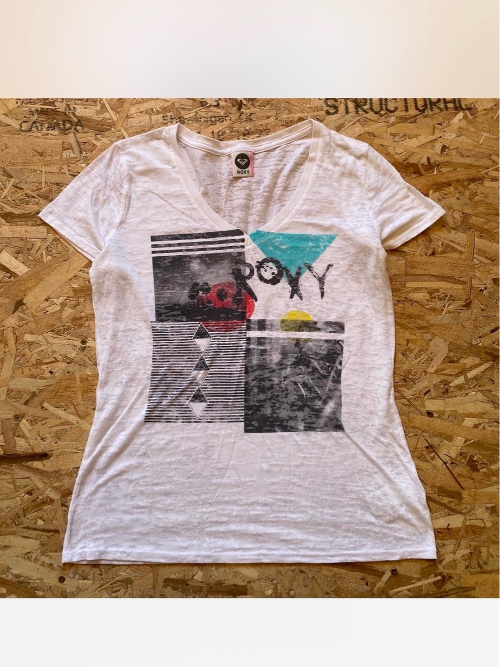 Roxy White Short Sleeve Graphic V-Neck Tee with Teal and Black Accents